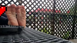 I love showing off my feet in public