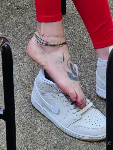 I love teasing in public