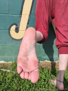 Do you think the baseball players liked my feet