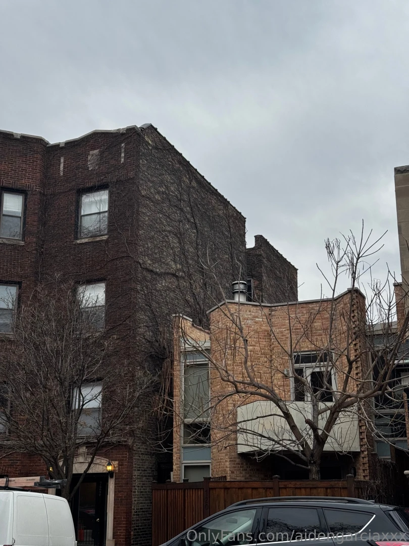 Feeling horny in chicago part 3 