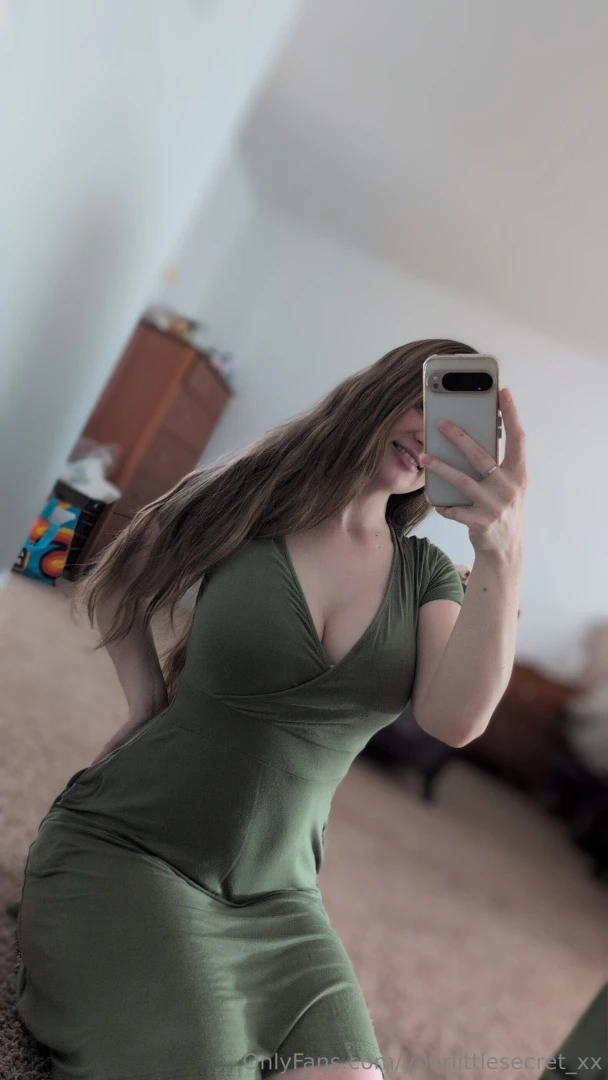 I m back to posting on snapchat loyal subscribers on rebill get access 