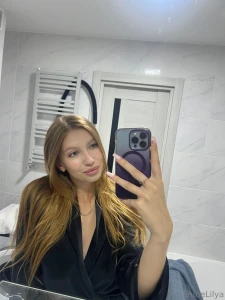 Today i woke up earlier than usual with a very strange feeling like i