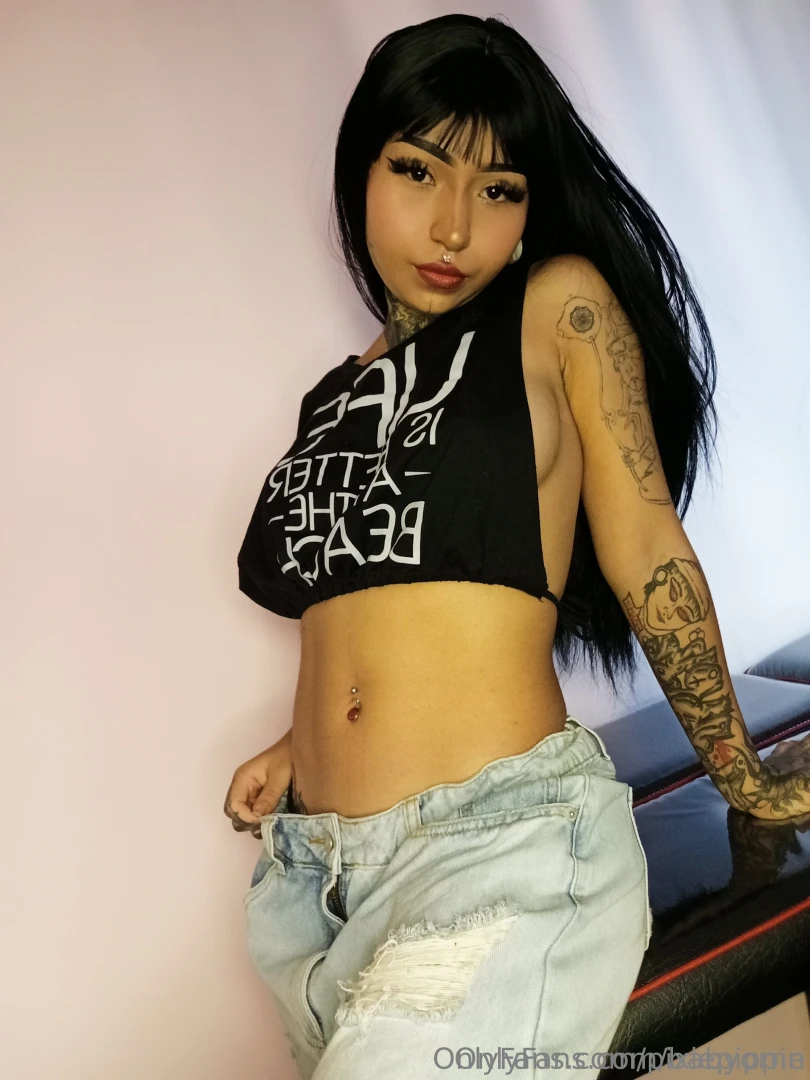 Pixiepippin the inked beauty who s part dancer part gamer and 100 your part 5 