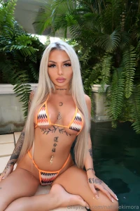 Vikkibennett is the horniest 18 y o on here she s giving free access part 3