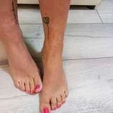pinkyfeet23