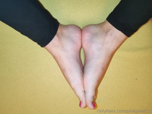 Pinky feet