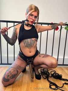 Surrender your body to the rhythm of my whip ringing and feel the part 5