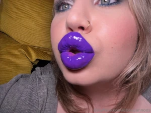 The more spit the better swipe for purple kisses