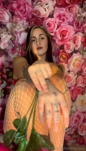 Can you kiss me more part 1