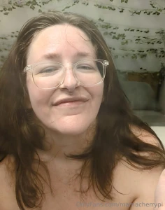 Some shots from my blunt scene