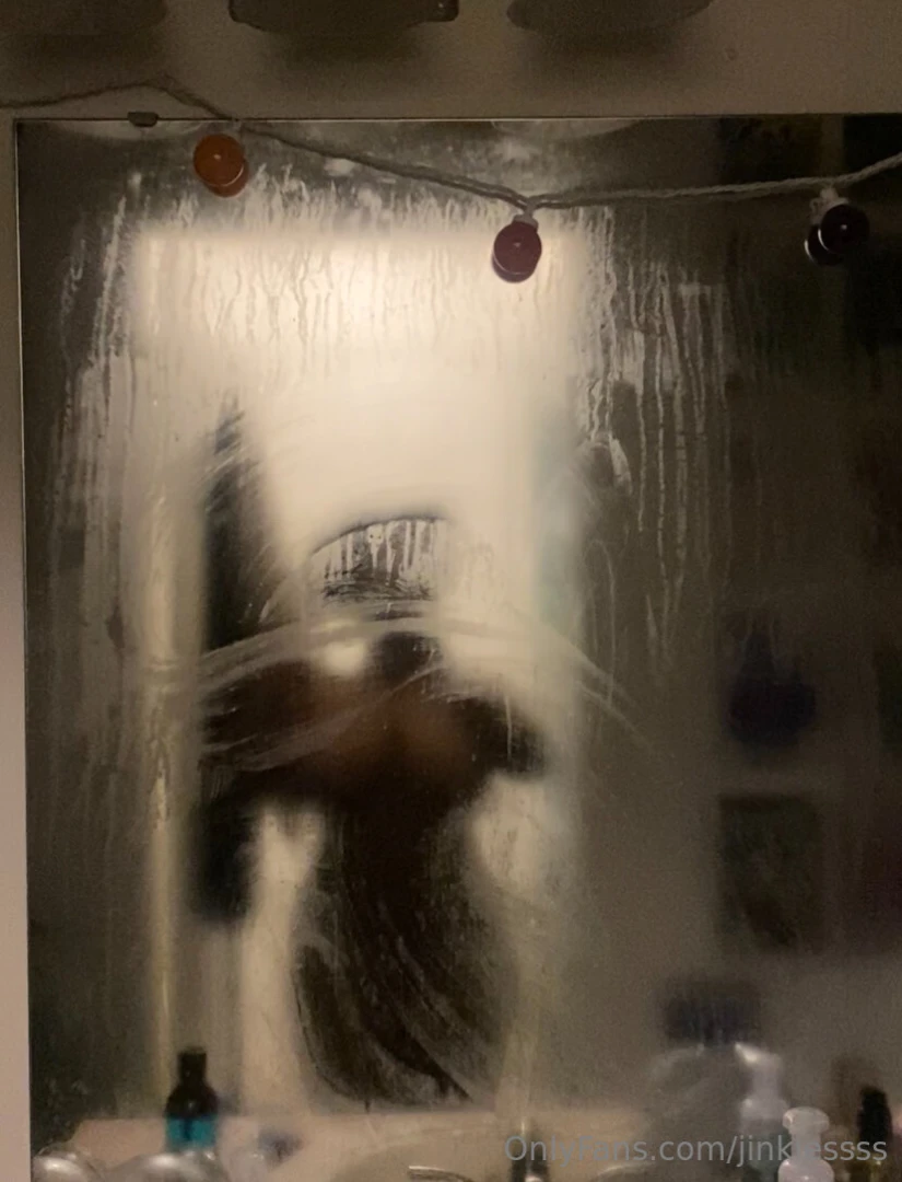 Babe wanted a shower sesh 