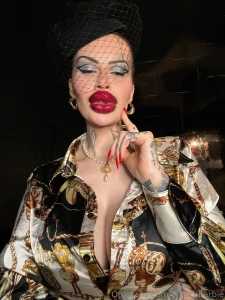 Good evening admirers