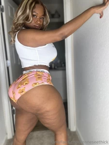 Tip 16 for the video of me in this undressing and oil down ass