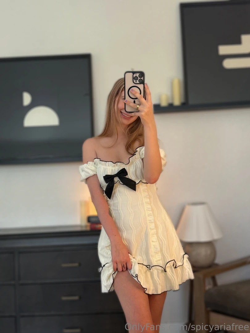 Check out my vip page for a surprise https onlyfans com spicyyaria c27 