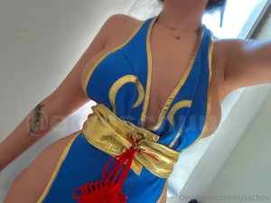 Me ir a una convenci n vestida asi