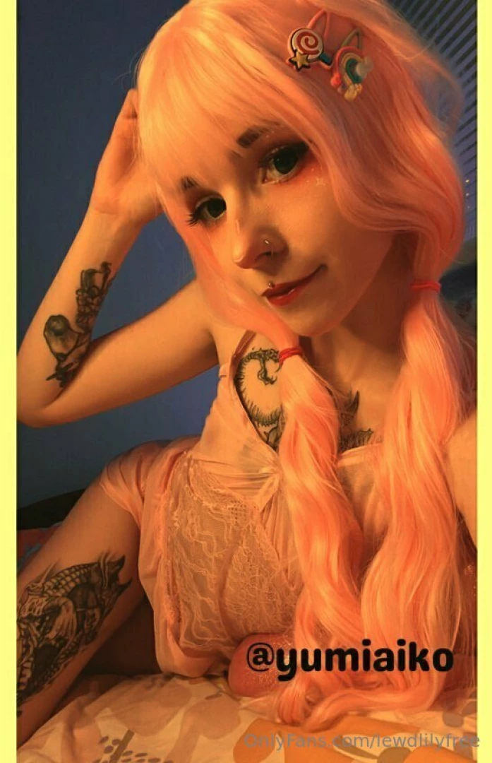 Are you looking for a hot princess to whisper your favorite manga at part 43 