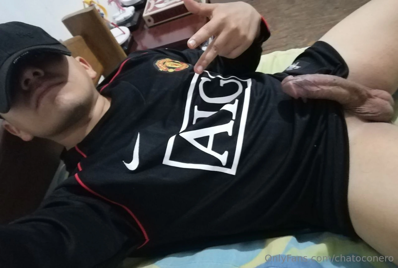 Ltimamente me ha gustado comprarme camisetas para jugar uno que otro part 2 