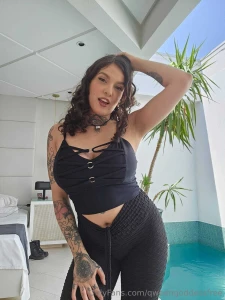 20 discount on subscribing to my profile until the end of december