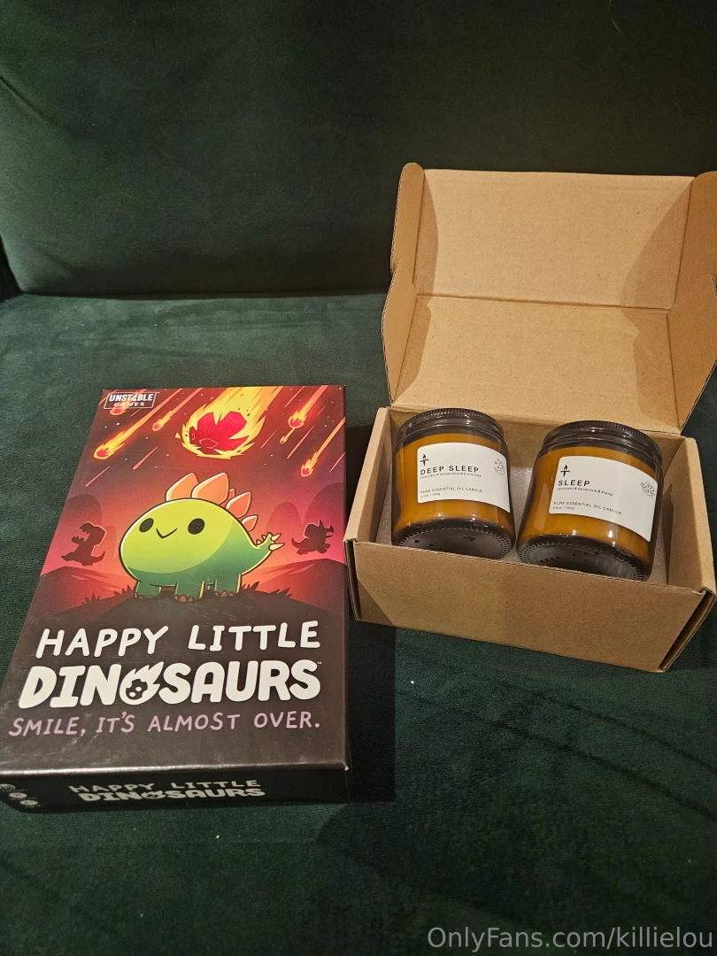 A lovely little gift from my wishlist arrived today two things i love 