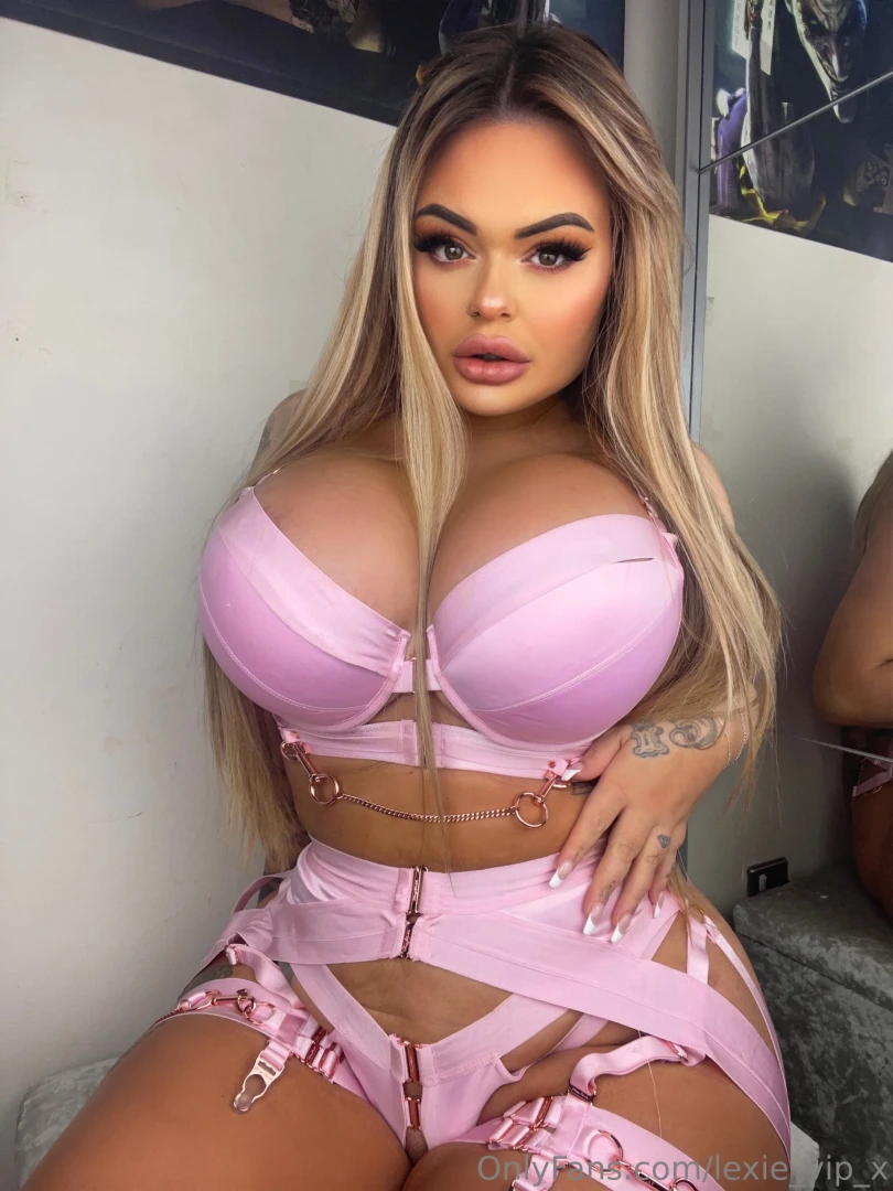 Pretty in pink part 2417 