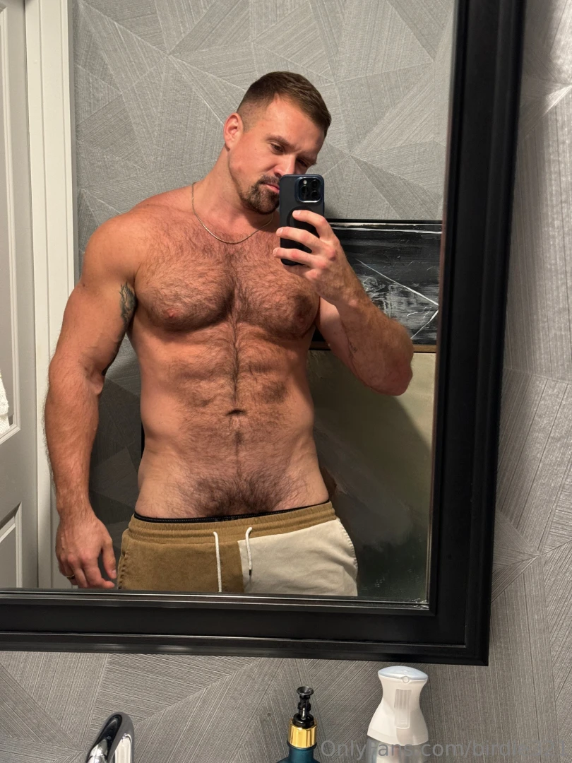 It s my bday today and i m turning 34 you can call me daddy now i 