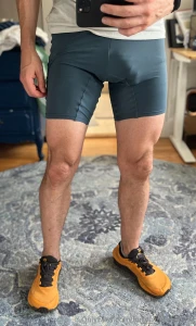 If i ran past you in this outfit would you stare