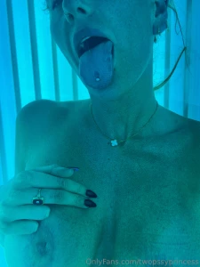 Sunbed selfies part 11