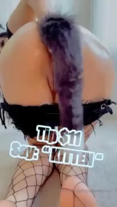 Naughty dp sex kitty in heat for daddy wanna play with my tail while i