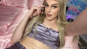 Snap spam dr said swelling from the second round of liposuction last part 9