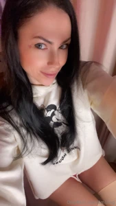 Logging my sweet ass online