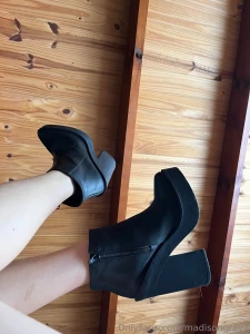 After wearing the shoes i need massages are you willing to please me