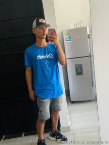 Hoy amanec con muchas ganas de masturb rme sal a dar una vuelta a ver