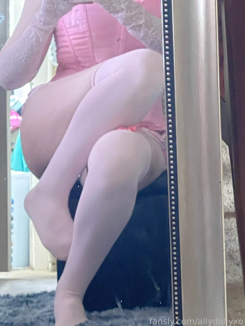 Pink set next one i ll go for a more gothic look with black clothes part 1 