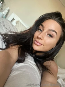 Smiling through it all one selfie at a time part 3