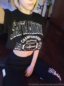 Foto mandata prima ad un amico voleva sapere come sono vestita mentre