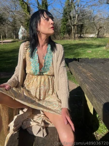 Park bench teaser - i reveal more for 5 quote park bench in tip