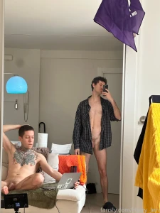 Harry s glasses fit so well he looks insanely sexy harryjen bulge solo