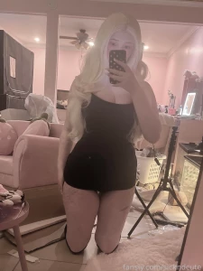 Would u let me step on u fyp foryou foryoupage nsfw irlhentai egirl
