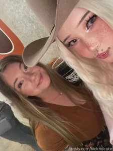 As some of u have seen im currently in texas stuck in a tiny apartment part 1