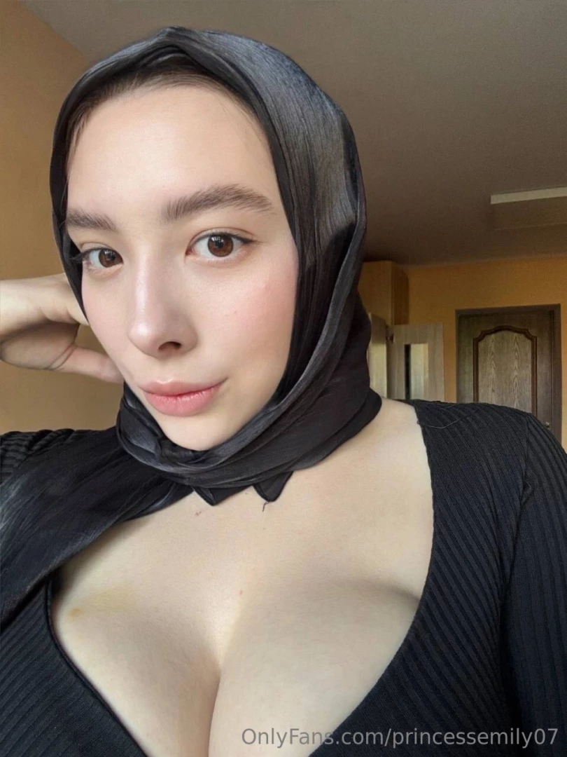 Is this very naughty for a muslim girl to wear 