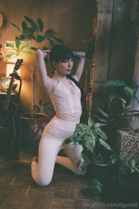 Gorgeous body part 1