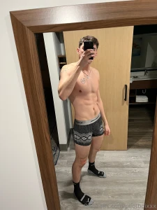 Little photo shoot in the hotel which one is your fave part 3