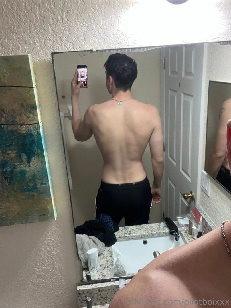 Took a mini vacation to florida between written exams for my flight part 2 