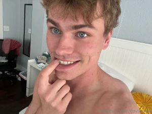 Desperately craving the touch of an older and experienced man today part 3