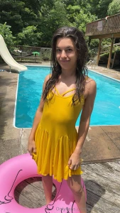 Swipe if you want to see me