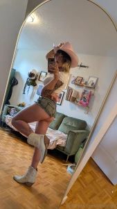 I love my stampede fit so much i need to get eiffel towered so bad omg part 1