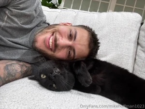 Some normal selfies of me i hope you guys have an amazing friday part 6