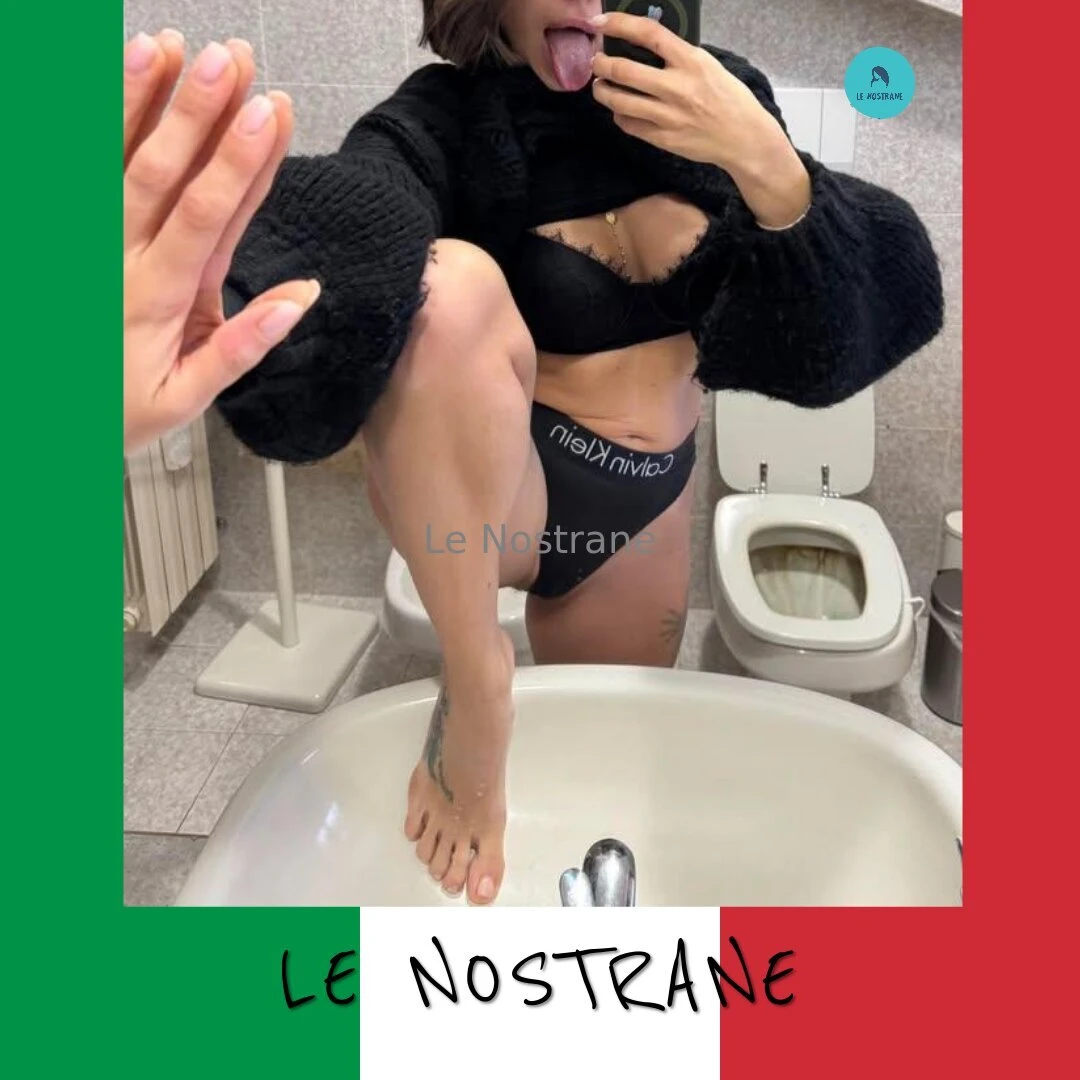 Mi chiamo rebe_rabbit ho 32 anni e sono italiana ho appena aperto 