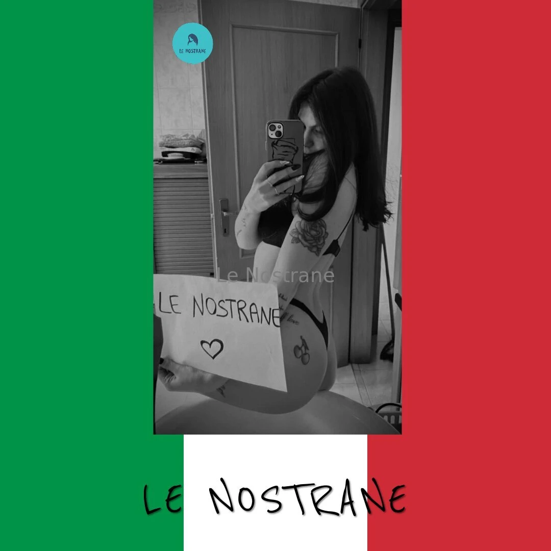 Che dire della bellissima julienne97 uno spettacolo e in privato part 1 