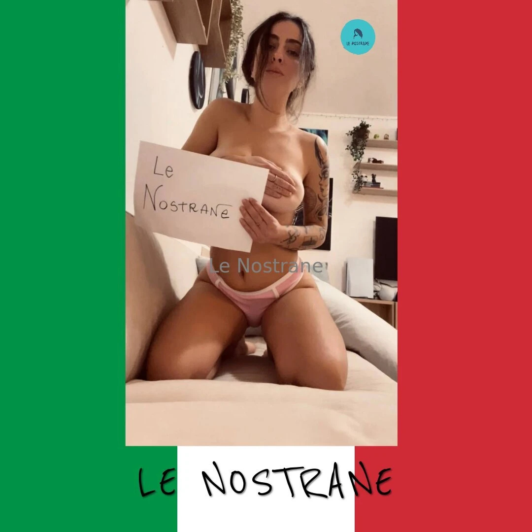 Ehi benvenuto sono red_scarlet27 se vuoi conoscermi entra nel mio 